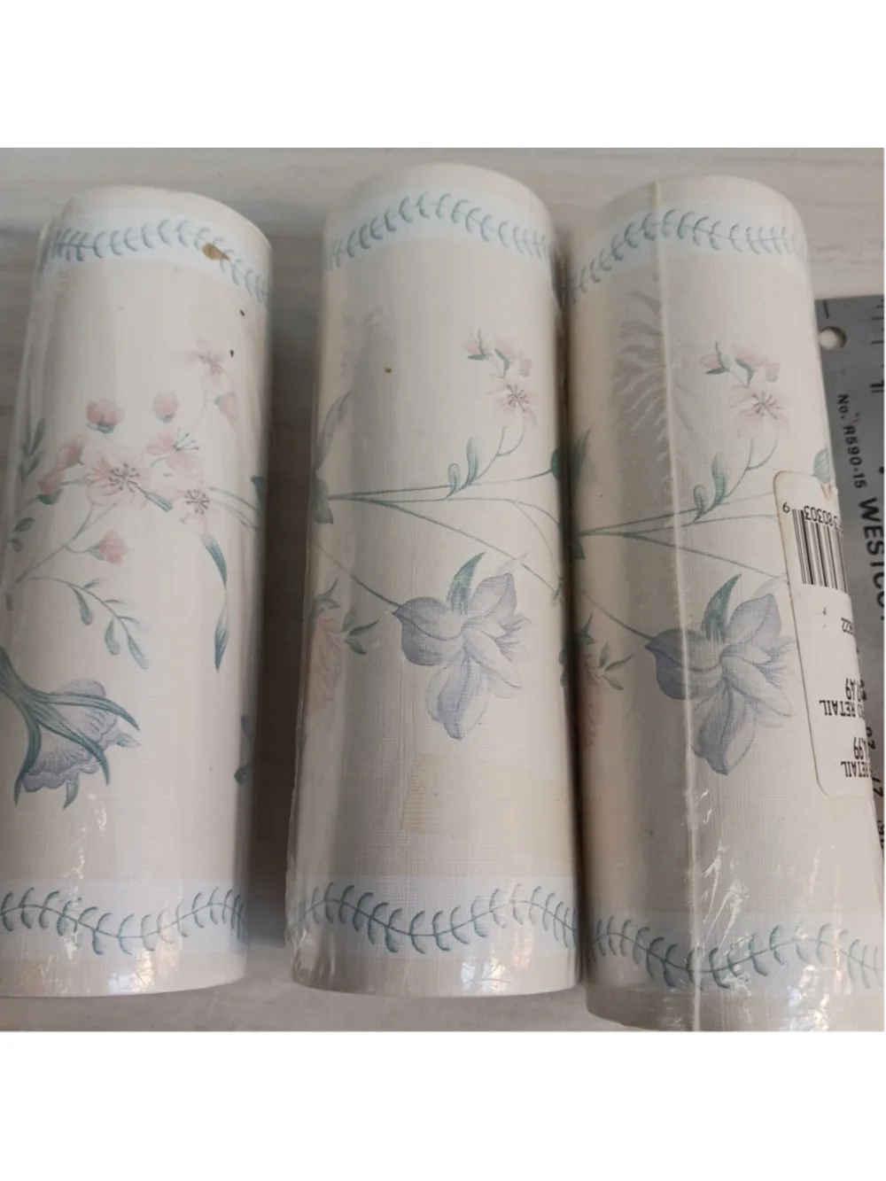 VTG Cottage Core Wallpaper Border Floral Clover Pastel 3 Rolls